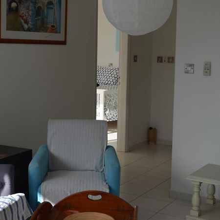Mia'S Cove Paphos Exterior foto